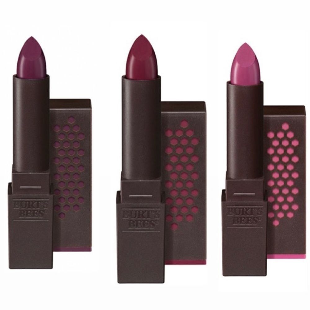 Burt’s Bee Satin Lipstick Set‎